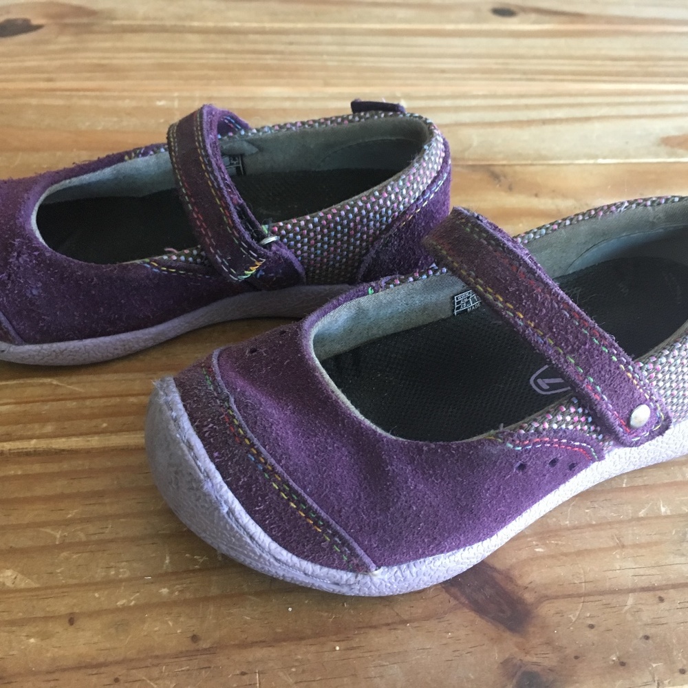 Keen Girls' Mary Janes - size 11